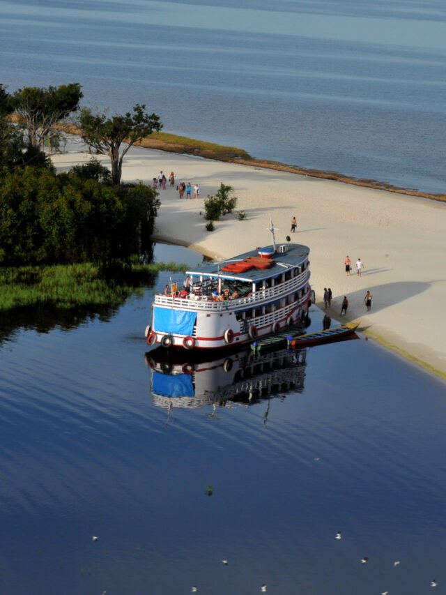 Manaus é eleita uma das melhores cidades para visitar em 2024 Viagem