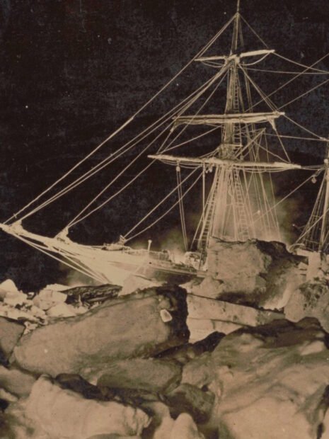Francis Hurley, Antártica