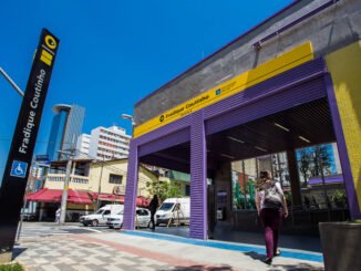 Estação Fradique Coutinho.