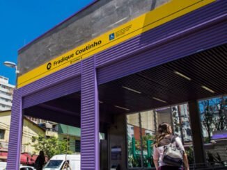 Estação Fradique Coutinho.