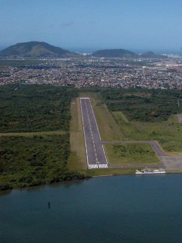 Aeroporto do Guarujá (SP) poderá ter voos comerciais