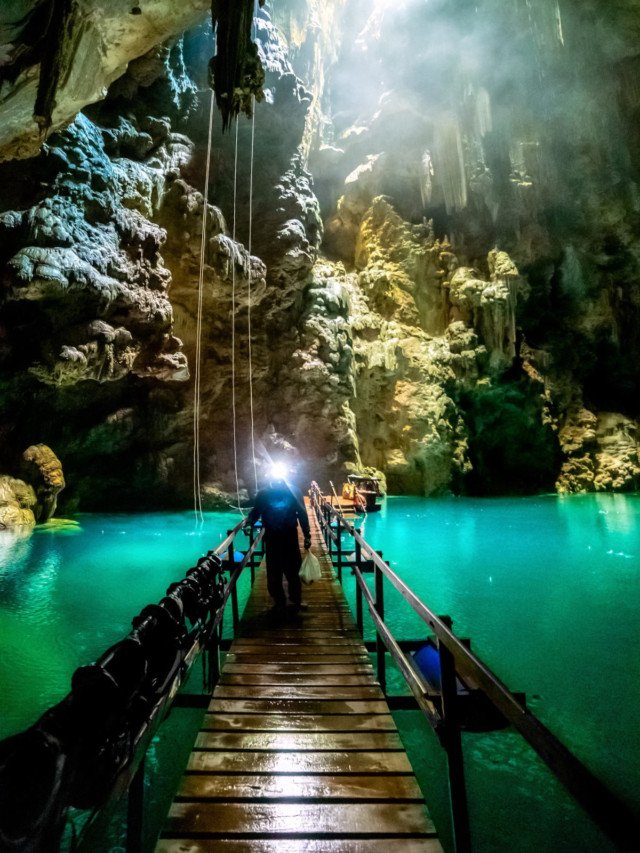 Grutas e cavernas de Bonito (MS)