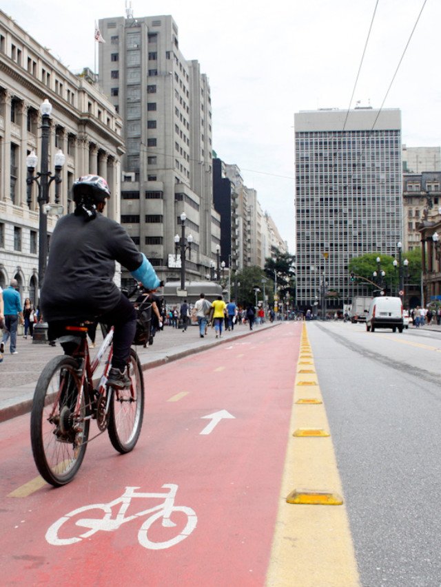 Ciclovia, ciclofaixa ou ciclorrota?