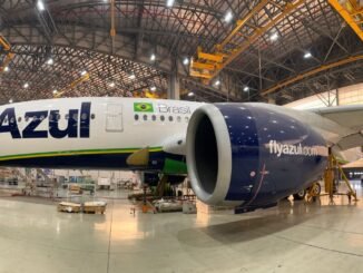 A350 Azul em Tarbes (França), antes da decolagem - Divulgação