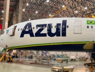A350 Azul em Tarbes (França), antes da decolagem - Divulgação