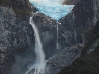 Ventisquero_Colgante_Parque_Nacional_Queulat