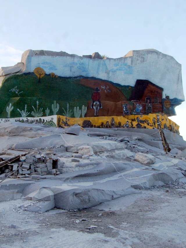 Grafiteiro dá outros tons à pedreira na Paraíba