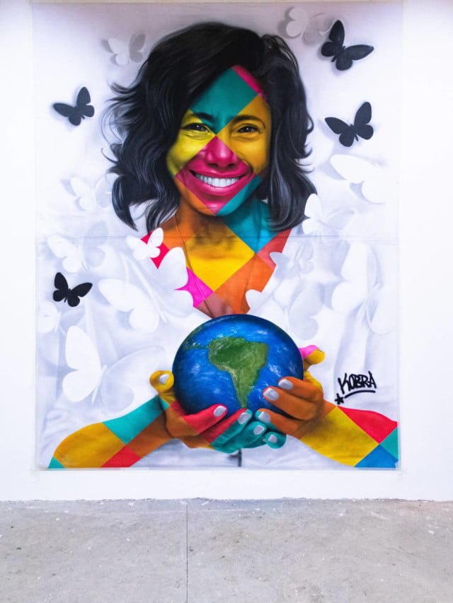 Onde ver o grafite da Glória Maria feito por Kobra