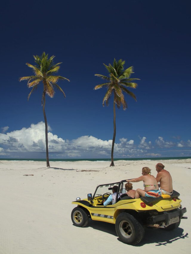 Mangue Seco e Praia do Saco numa mesma viagem